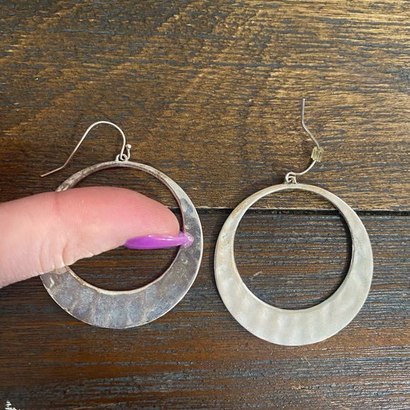 Hoops - Picture 2 of 2